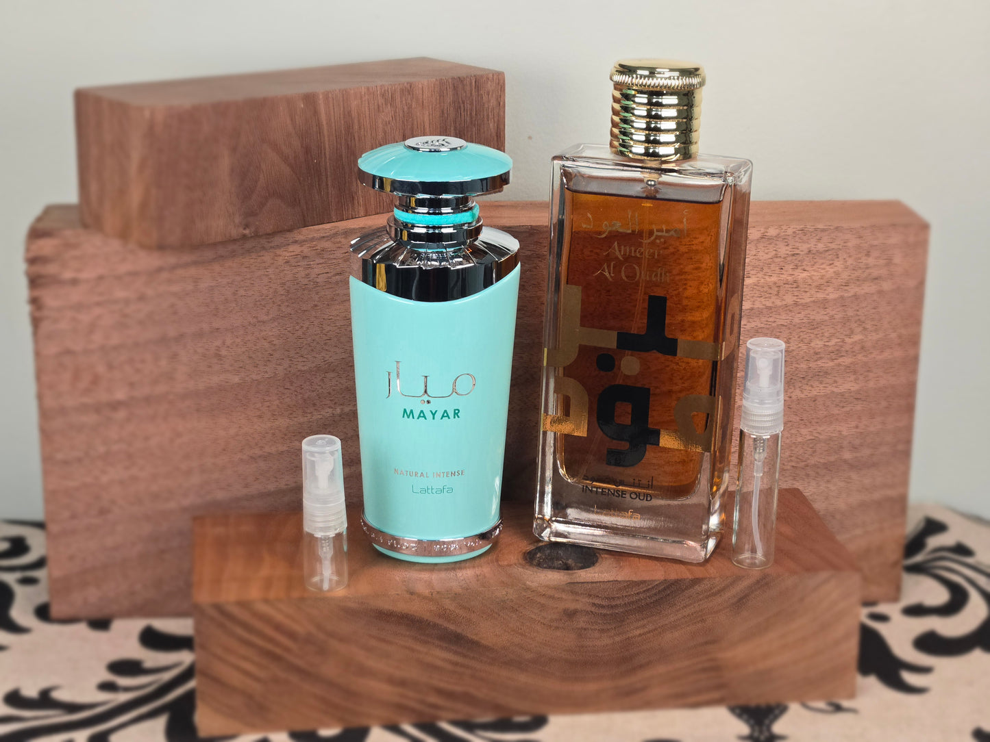 Combinaison Boisé, Fumé et Aquatique - Lattafa Mayar Intense et Ameer Al Oudh - Échantillon de Parfum 5ml/2ml