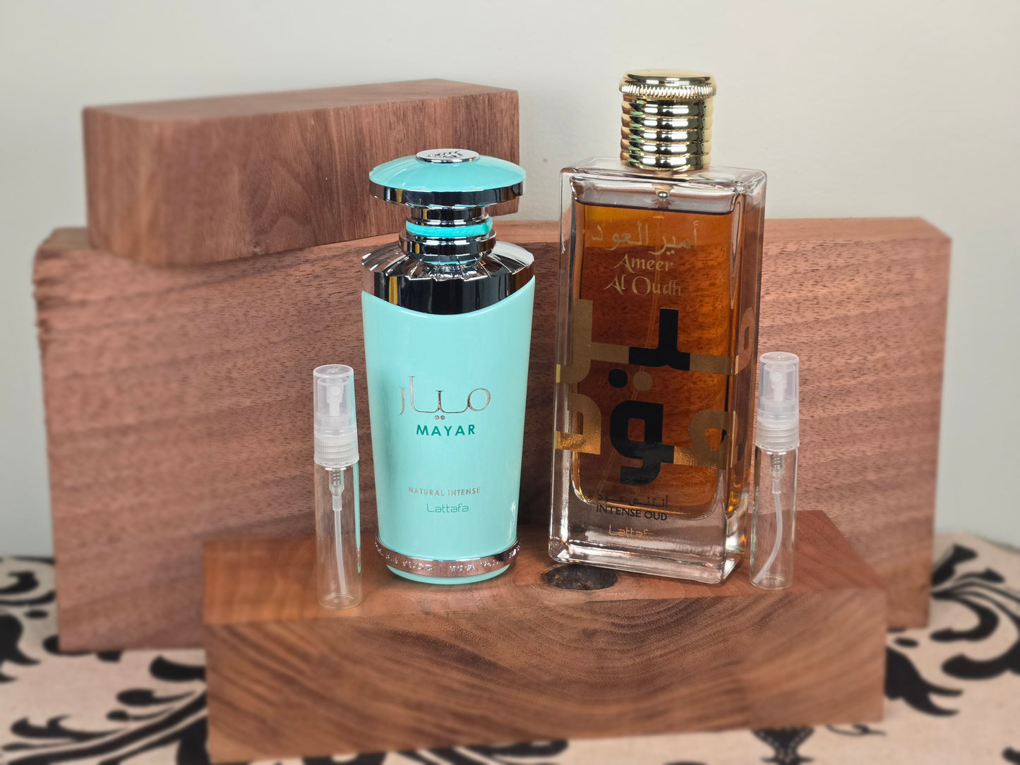 Combinaison Boisé, Fumé et Aquatique - Lattafa Mayar Intense et Ameer Al Oudh - Échantillon de Parfum 5ml/2ml