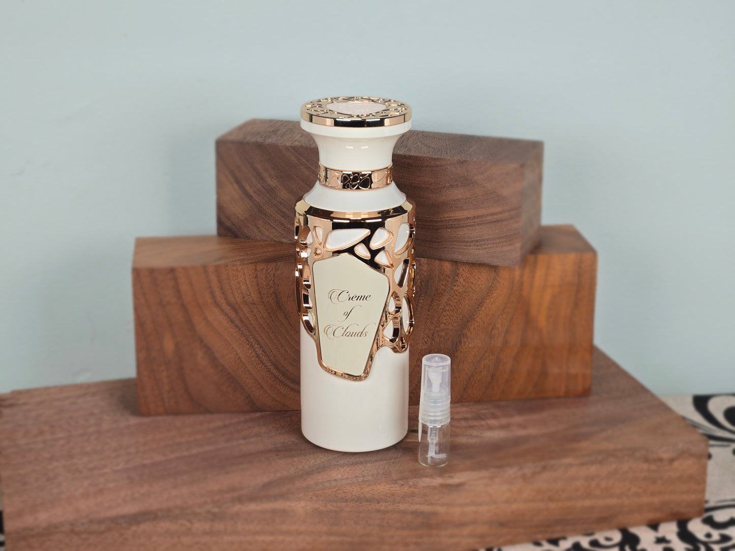 Fragrance World Creme of Clouds - Échantillon de Parfum 5ml/2ml - Format de Voyage - Parfum du Moyen-Orient