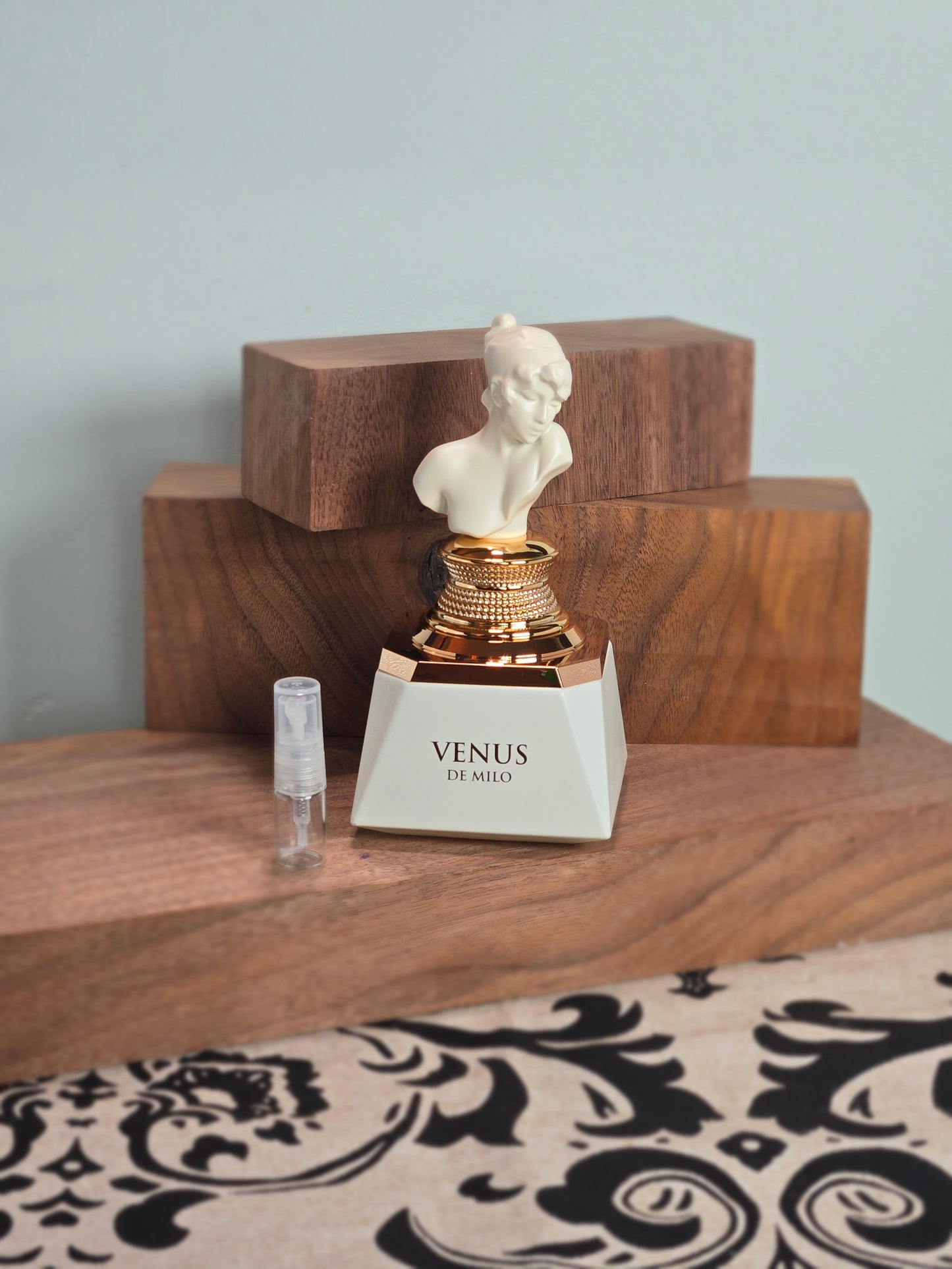 Fragrance World Venus De Milo - Ăchantillon de Parfum 5ml/2ml - Format de Voyage - Parfum du Moyen-Orient