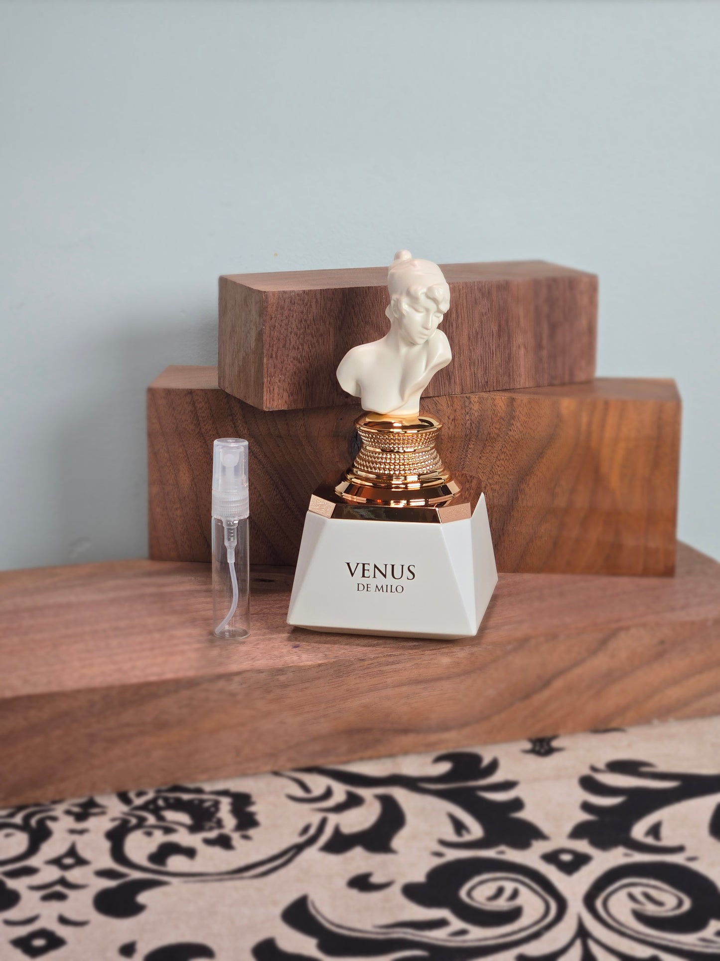 Fragrance World Venus De Milo - Ăchantillon de Parfum 5ml/2ml - Format de Voyage - Parfum du Moyen-Orient