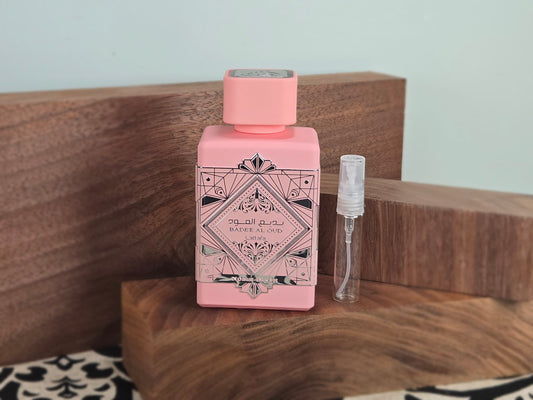 Lattafa Bade'e Al Oud Noble Blush - Échantillon de Parfum 5ml/2ml - Format de Voyage - Parfum du Moyen-Orient