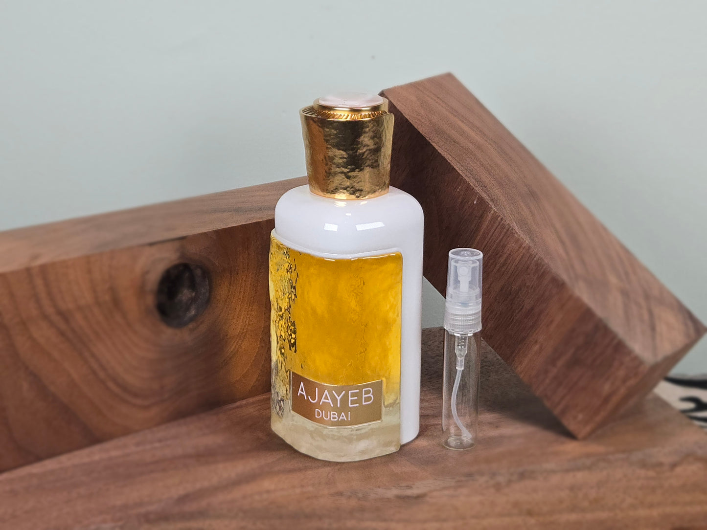 Lattafa Ajayeb Dubai Portrait - Arabian Perfume Sample 5ml/2ml - Travel Size
