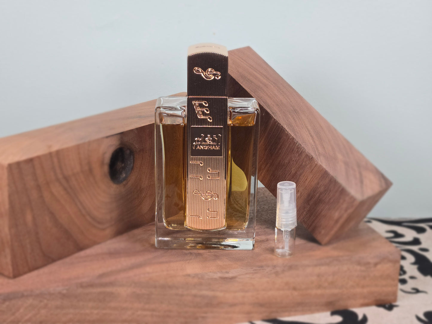 Lattafa Angham - Arabian Perfume Sample 5ml/2ml - Travel Size