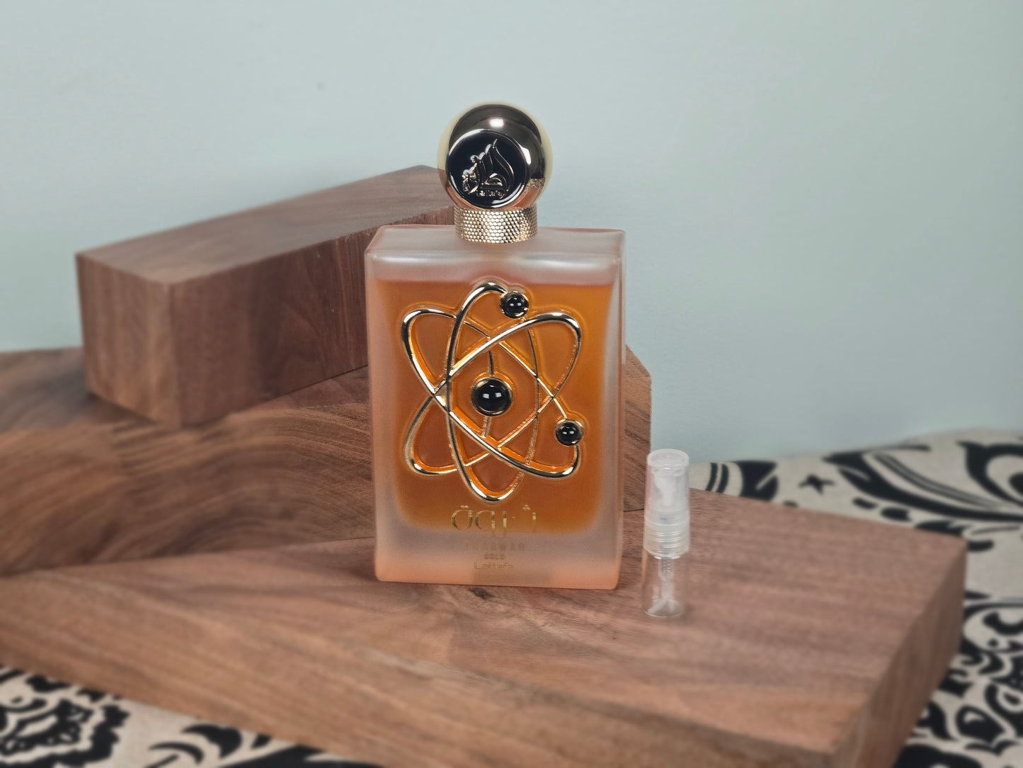 Lattafa Tharwah Gold - Arabian Perfume Sample 5ml/2ml - Travel Size