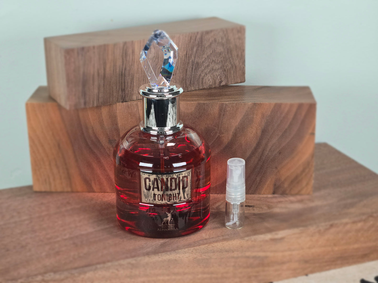 Maison Alhambra Candid Tonight - Échantillon de Parfum Arabe 5ml/2ml - Format de Voyage