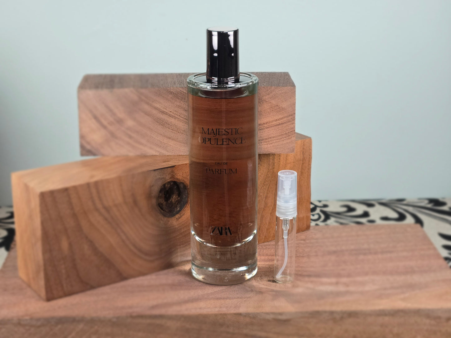 Zara Majestic Opulence - Échantillon de Parfum 5ml/2ml - Format de Voyage Abordable