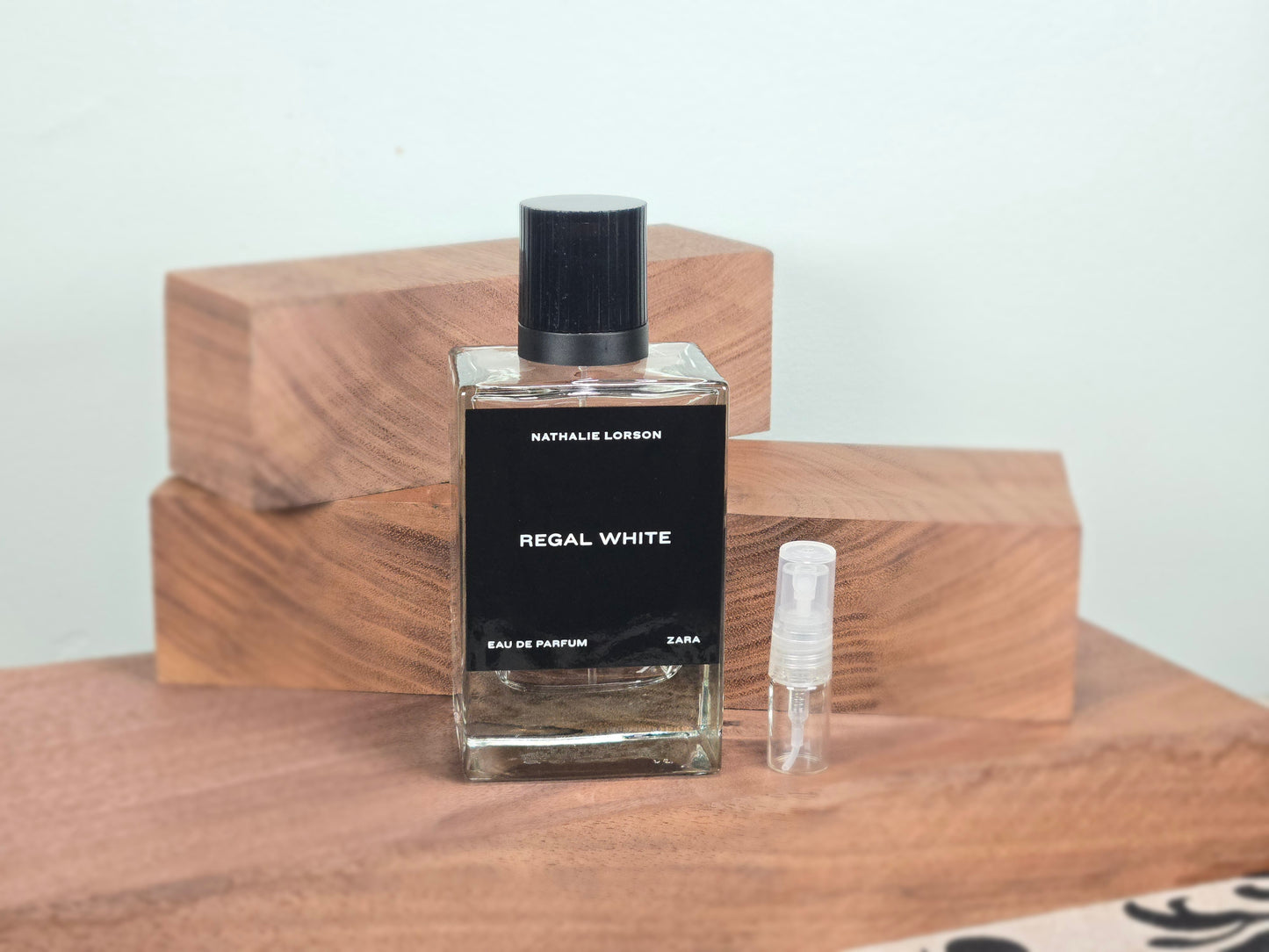 Zara Regal White - Perfume Sample 5ml/2ml - Affordable Travel Size