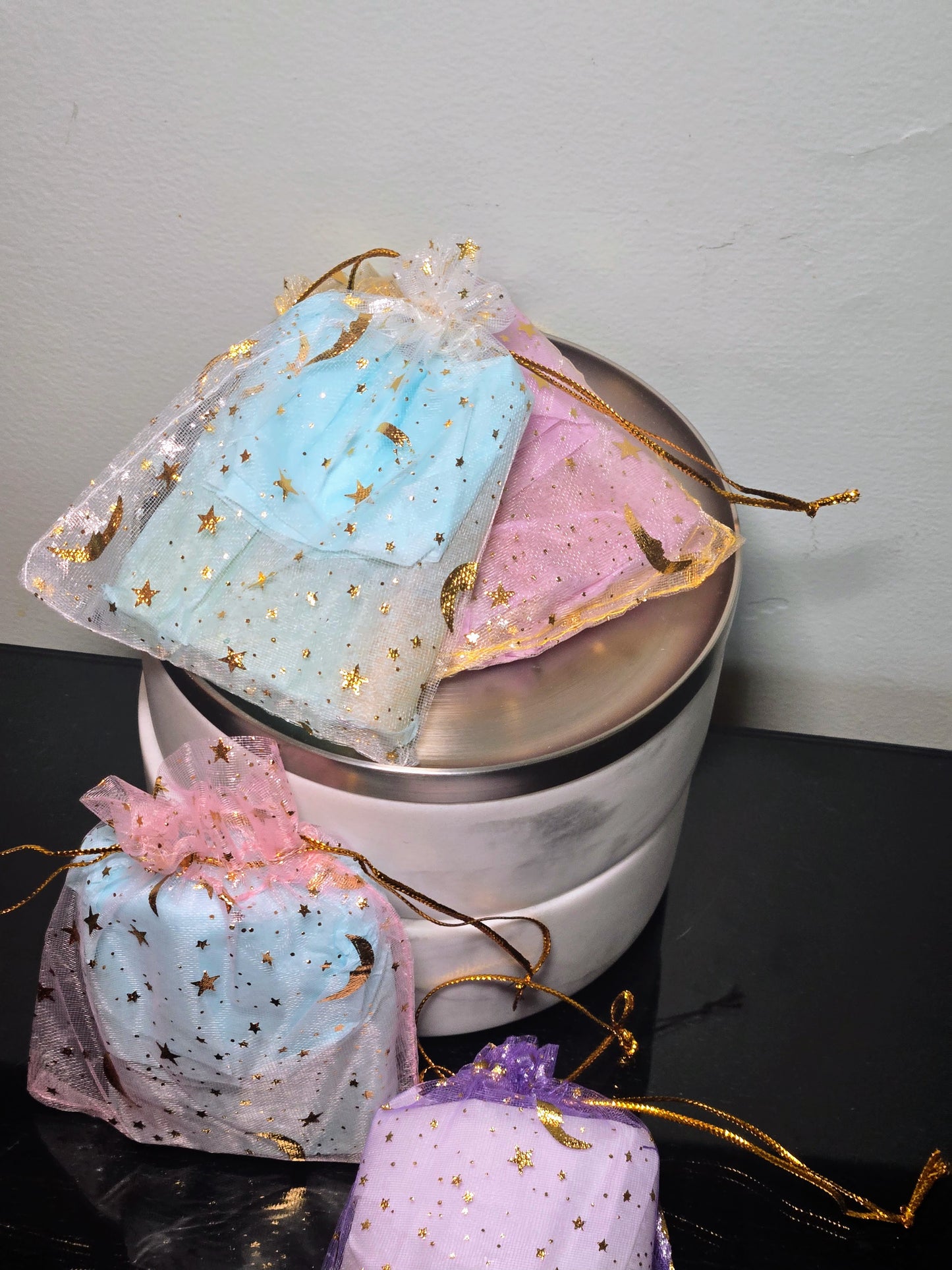 Coffret découverte surprise de 4 échantillons - Échantillon de Parfum 5ml/2ml - Format de Voyage