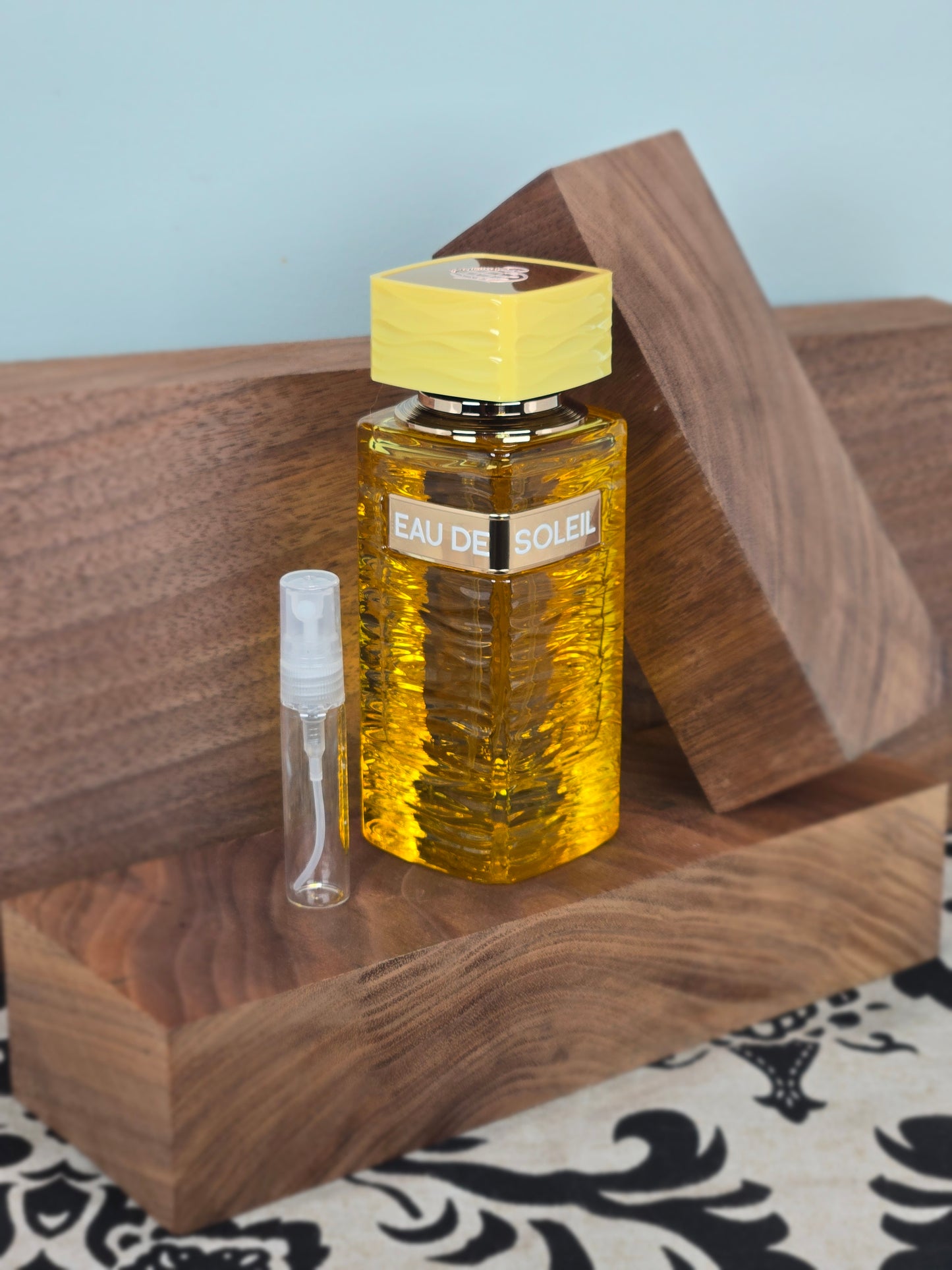 Fragrance World Eau de Soleil - 5ml/2ml Perfume Sample - Travel Size - Middle Eastern Fragrance