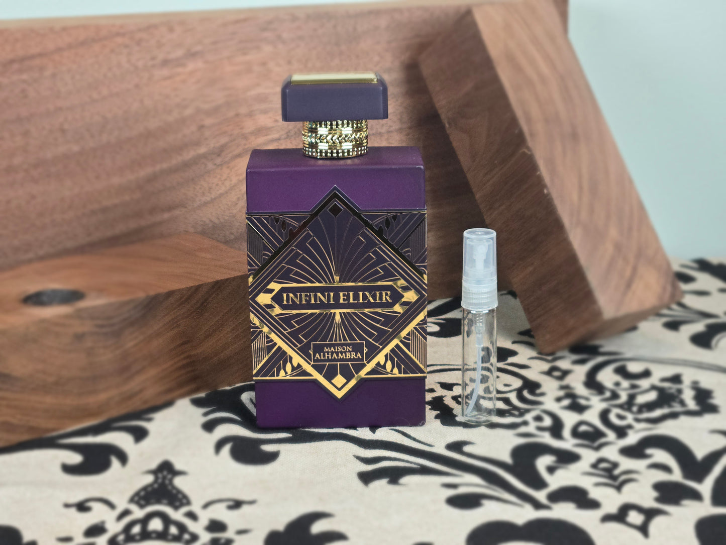 Maison Alhambra Infini Elixir - Échantillon de Parfum 5ml/2ml - Format de Voyage - Parfum du Moyen-Orient