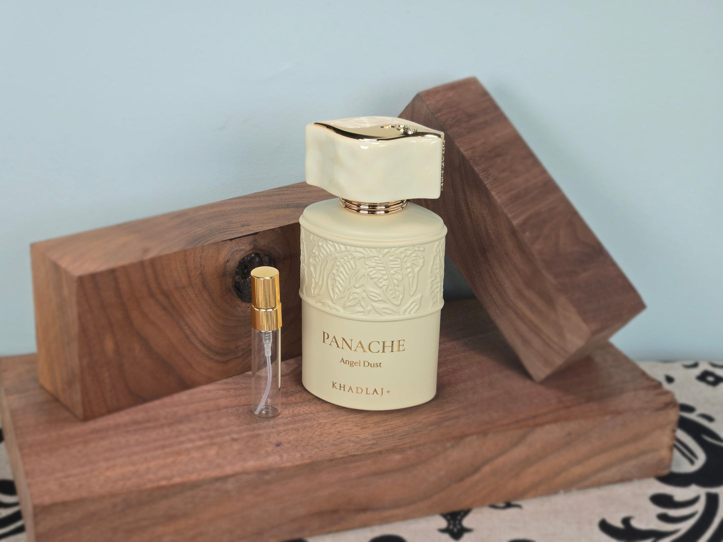 Khadlaj Panache Angel Dust - 5ml/2ml Fragrance Sample - Travel Size - Middle Eastern Perfume