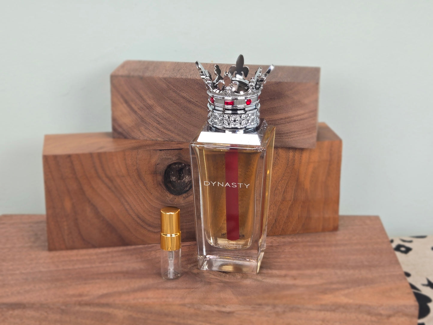 Lattafa Dynasty - Perfume Sample 5ml/2ml - Travel Size - Middle Eastern Perfume