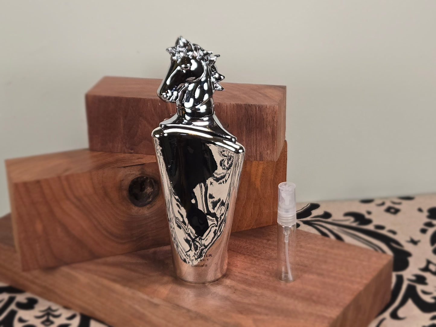 Lattafa Maahir Legacy - Échantillon de Parfum 5ml/2ml - Format de Voyage - Parfum du Moyen-Orient