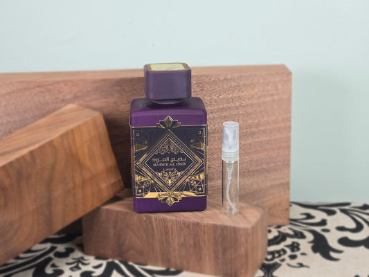 Lattafa Bade'e Al Oud Amethyst - Échantillon de Parfum Arabe 5ml/2ml - Format de Voyage