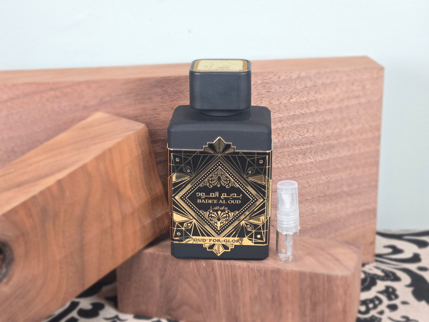 Lattafa Bade'e Al Oud for Glory - Échantillon de Parfum Arabe 5ml/2ml - Format de Voyage