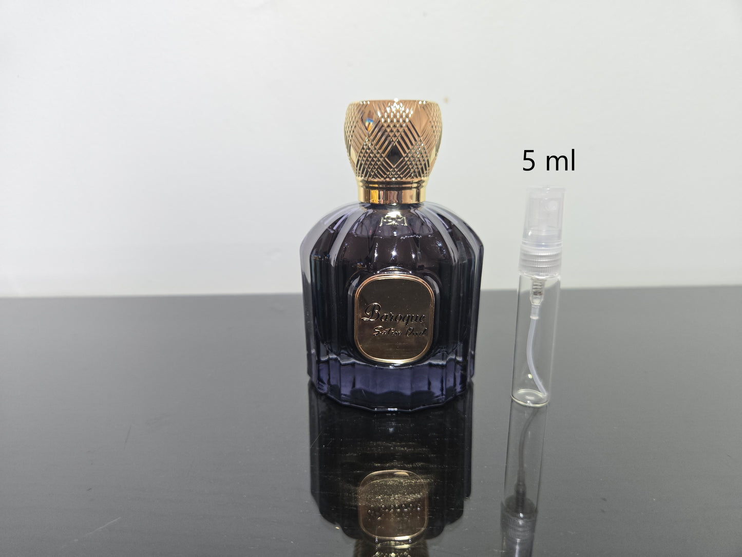 Maison Alhambra Baroque Satin Oud - Échantillon de Parfum Arabe 5ml/2ml - Format de Voyage