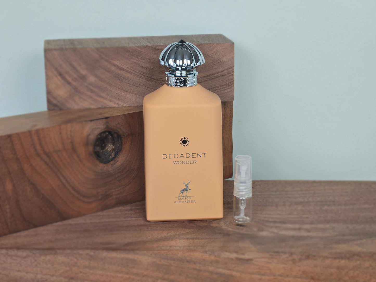 Maison Alhambra Decadent Wonder - Perfume Sample 5ml/2ml - Travel Size - Middle Eastern Fragrance