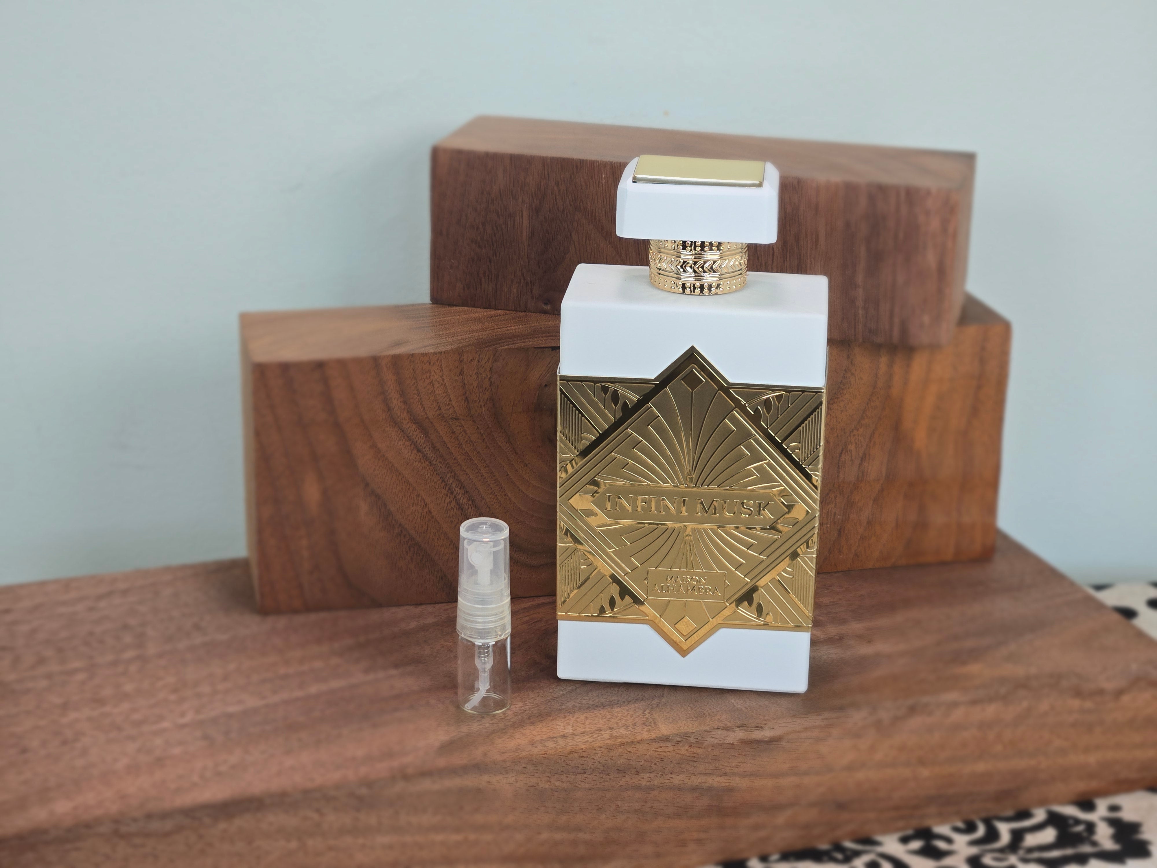Maison Alhambra Infini Musk - Perfume Sample 5ml/2ml - Travel Size