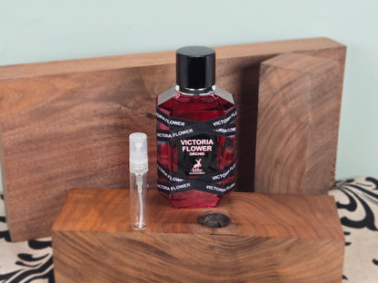 Maison Alhambra Victoria Flower Orchid - Perfume Sample 5ml/2ml - Travel Size - Middle Eastern Fragrance