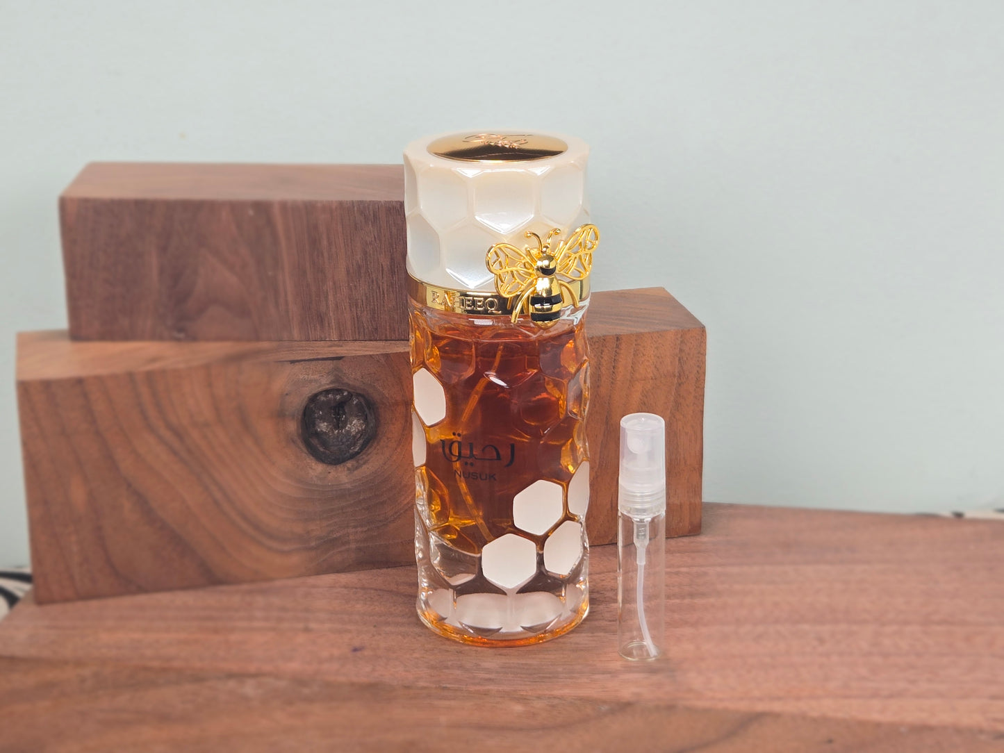 Nusuk Raheeq - Échantillon de Parfum 5ml/2ml - Format de Voyage - Parfum du Moyen-Orient