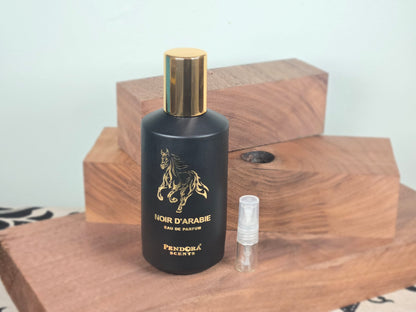 Pendora Noir D'Arabie - Échantillon de Parfum Arabe 5ml/2ml - Format de Voyage